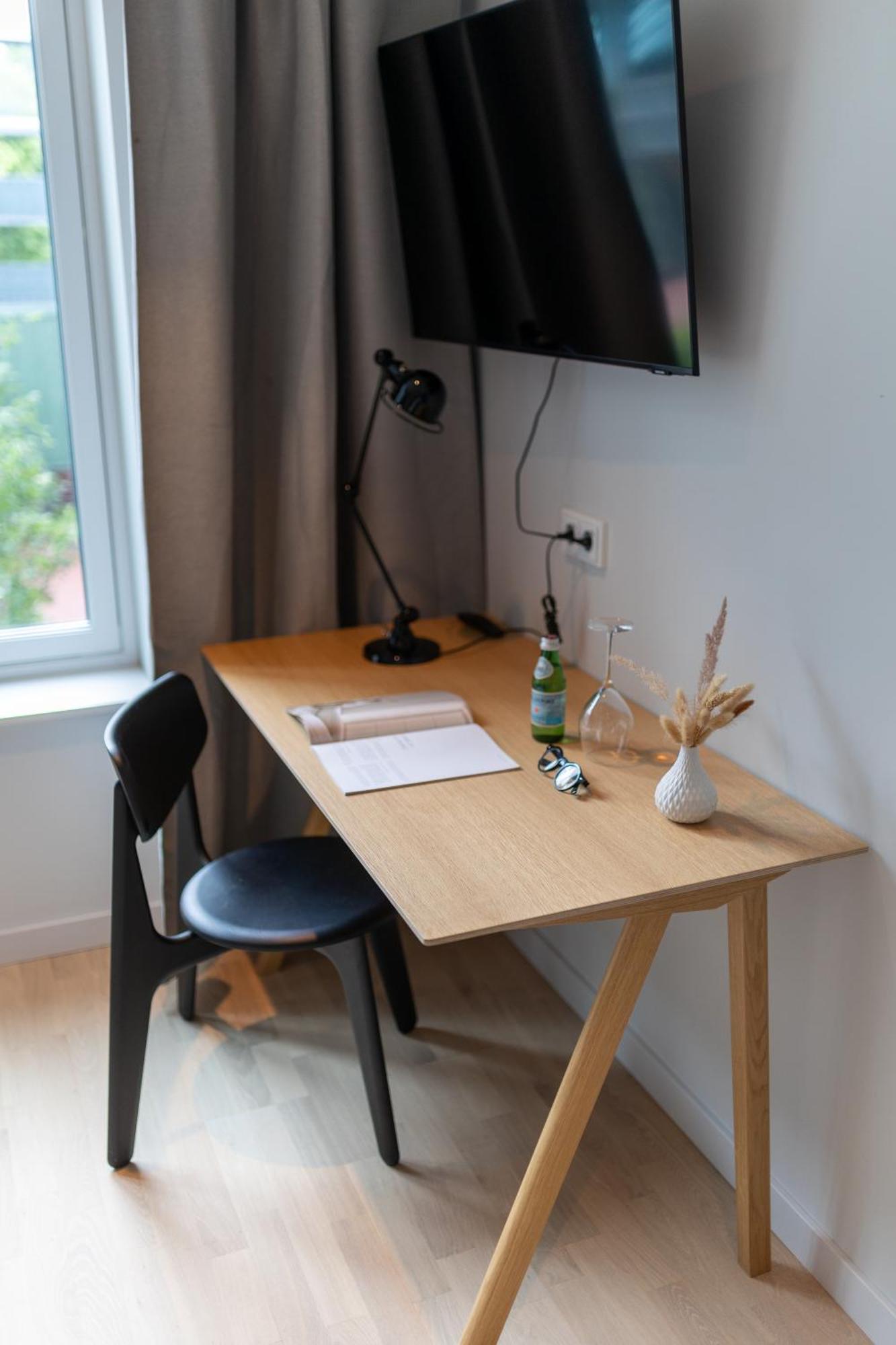 Unity Malmoe - A Studio Hotel Exterior photo
